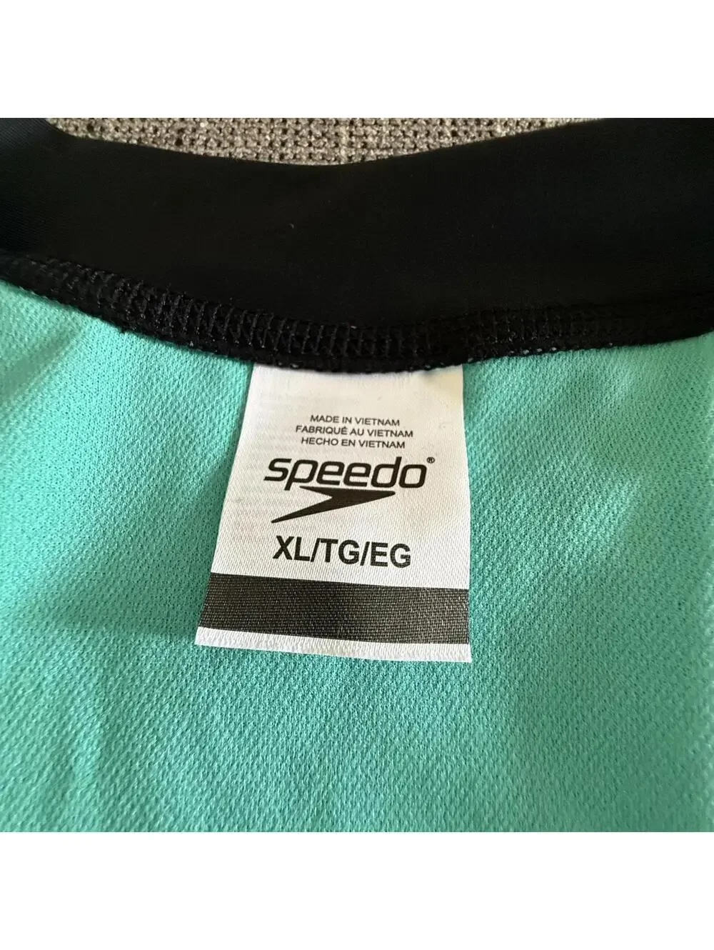 Black Speedo Long Sleeve One Piece XL Zip Front Colorblock Geometric - Picture 3 of 6
